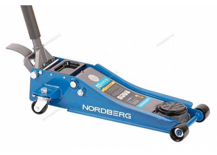 Домкрат подкатной NORDBERG N32032 cо сверхнизким подхватом и педалью